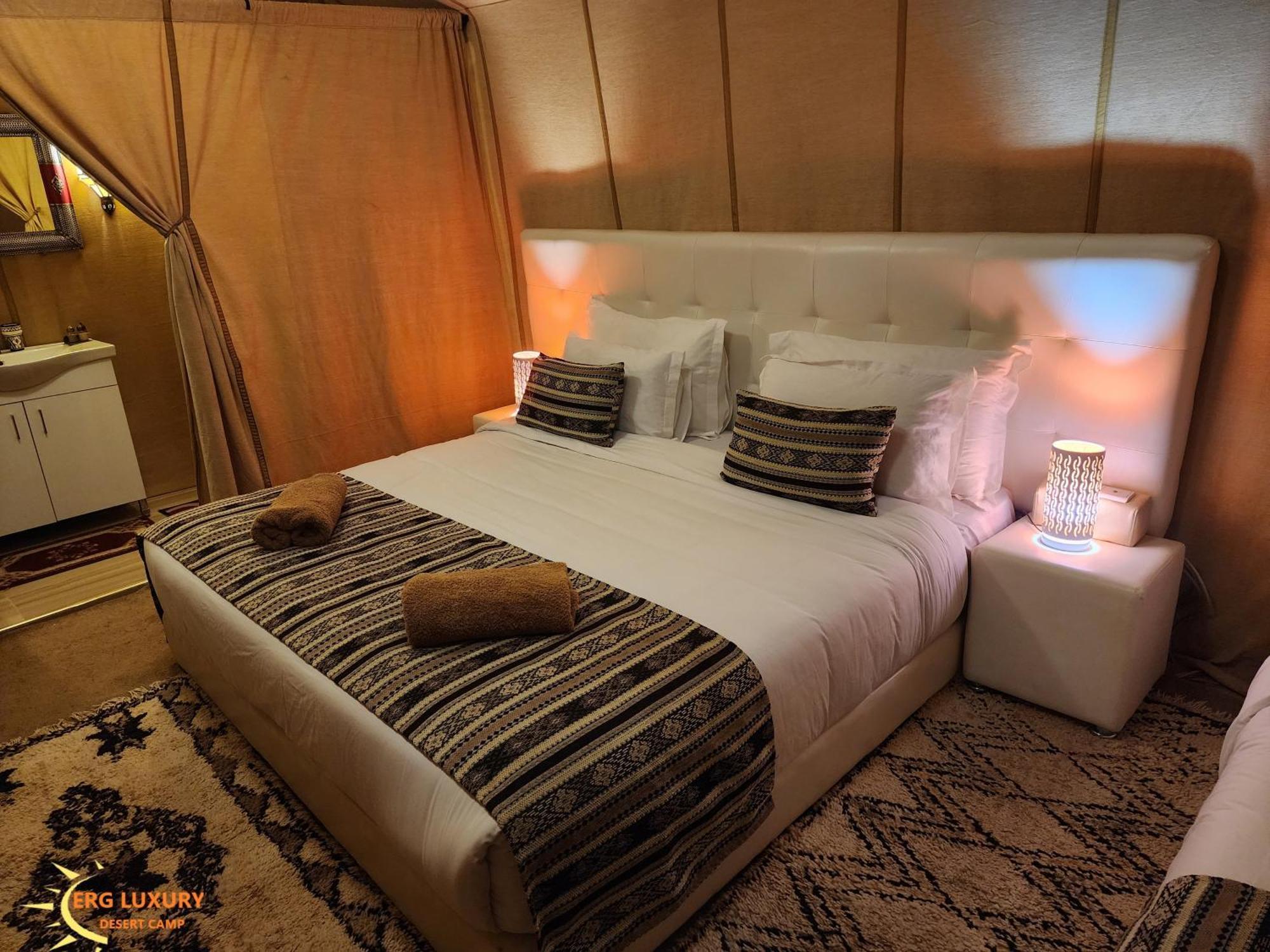 Dounia Luxury Camp Hotel Merzouga Ngoại thất bức ảnh