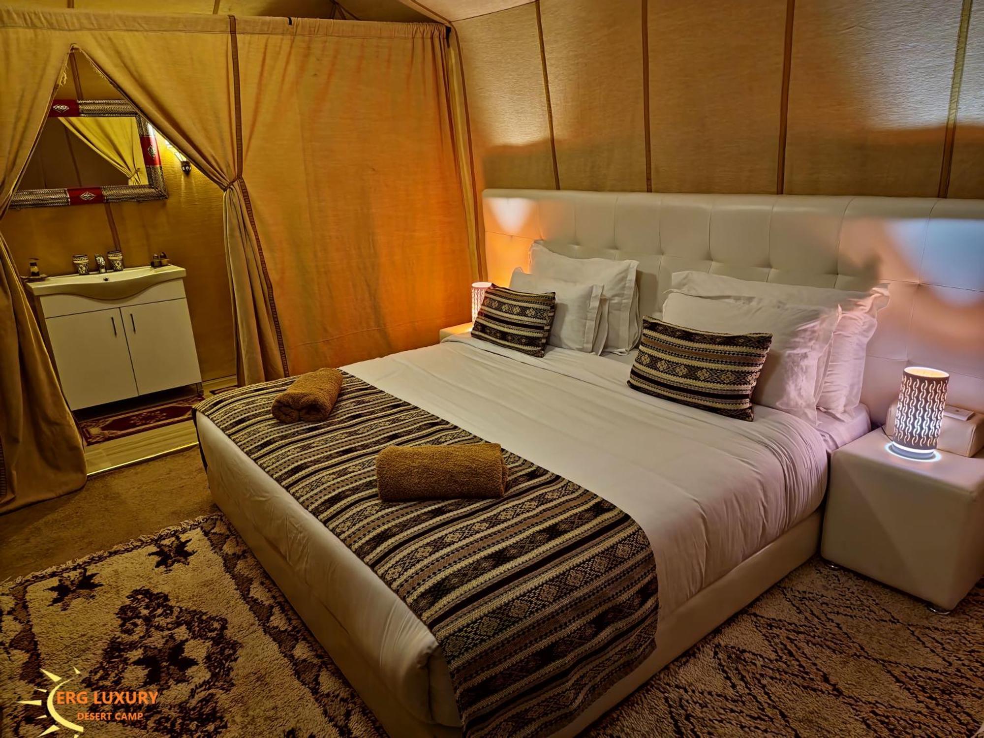 Dounia Luxury Camp Hotel Merzouga Ngoại thất bức ảnh