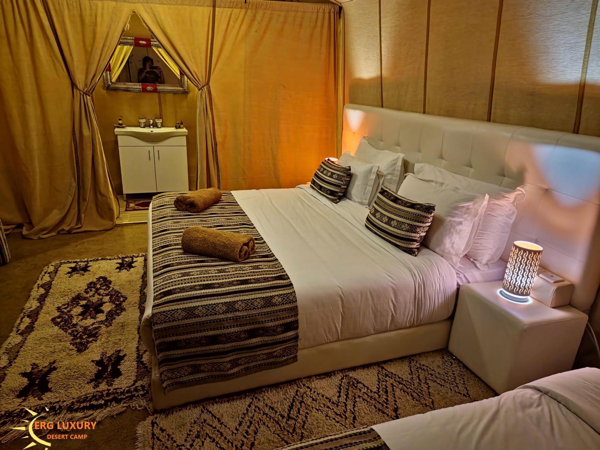 Dounia Luxury Camp Hotel Merzouga Ngoại thất bức ảnh