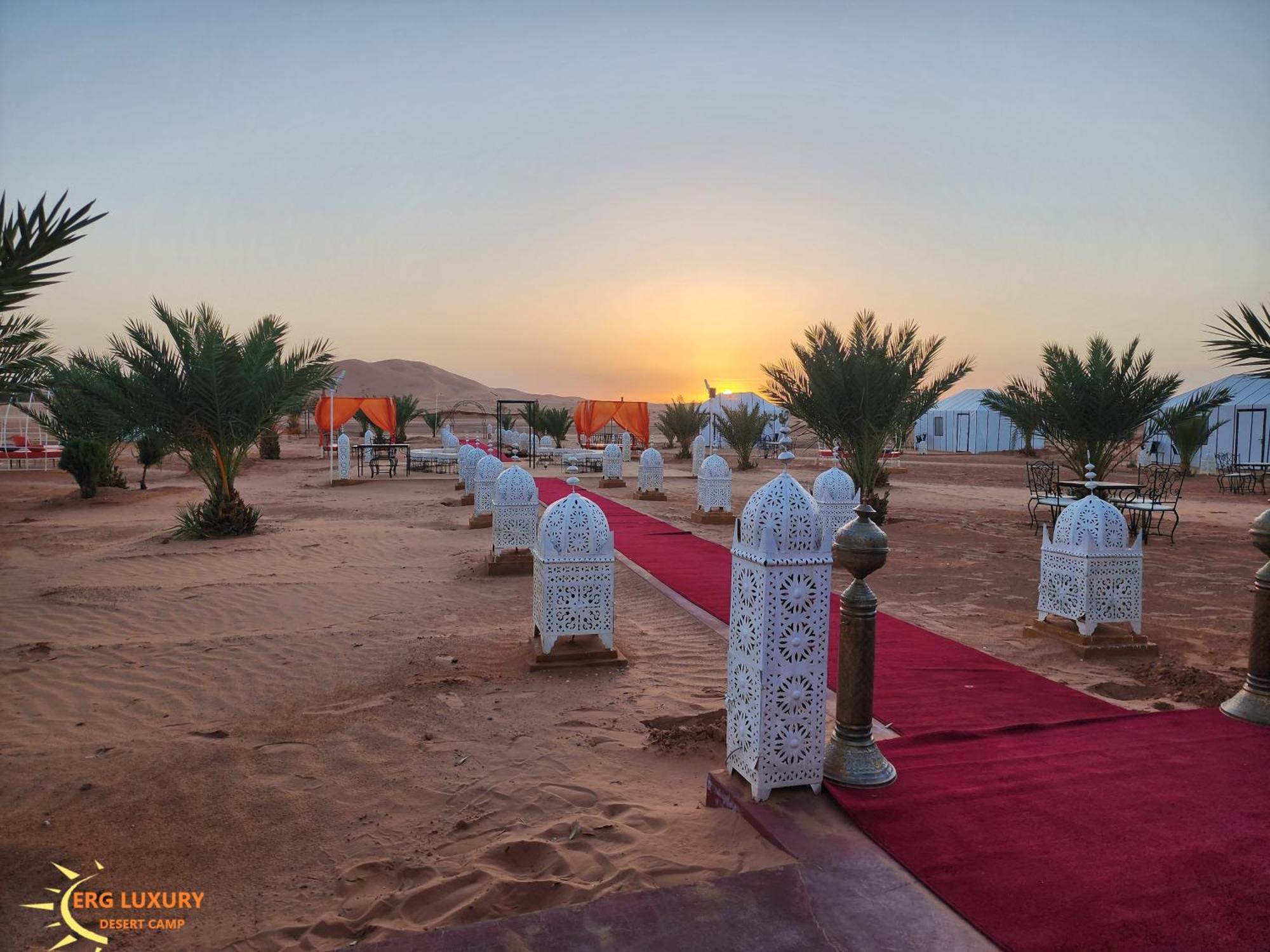 Dounia Luxury Camp Hotel Merzouga Ngoại thất bức ảnh